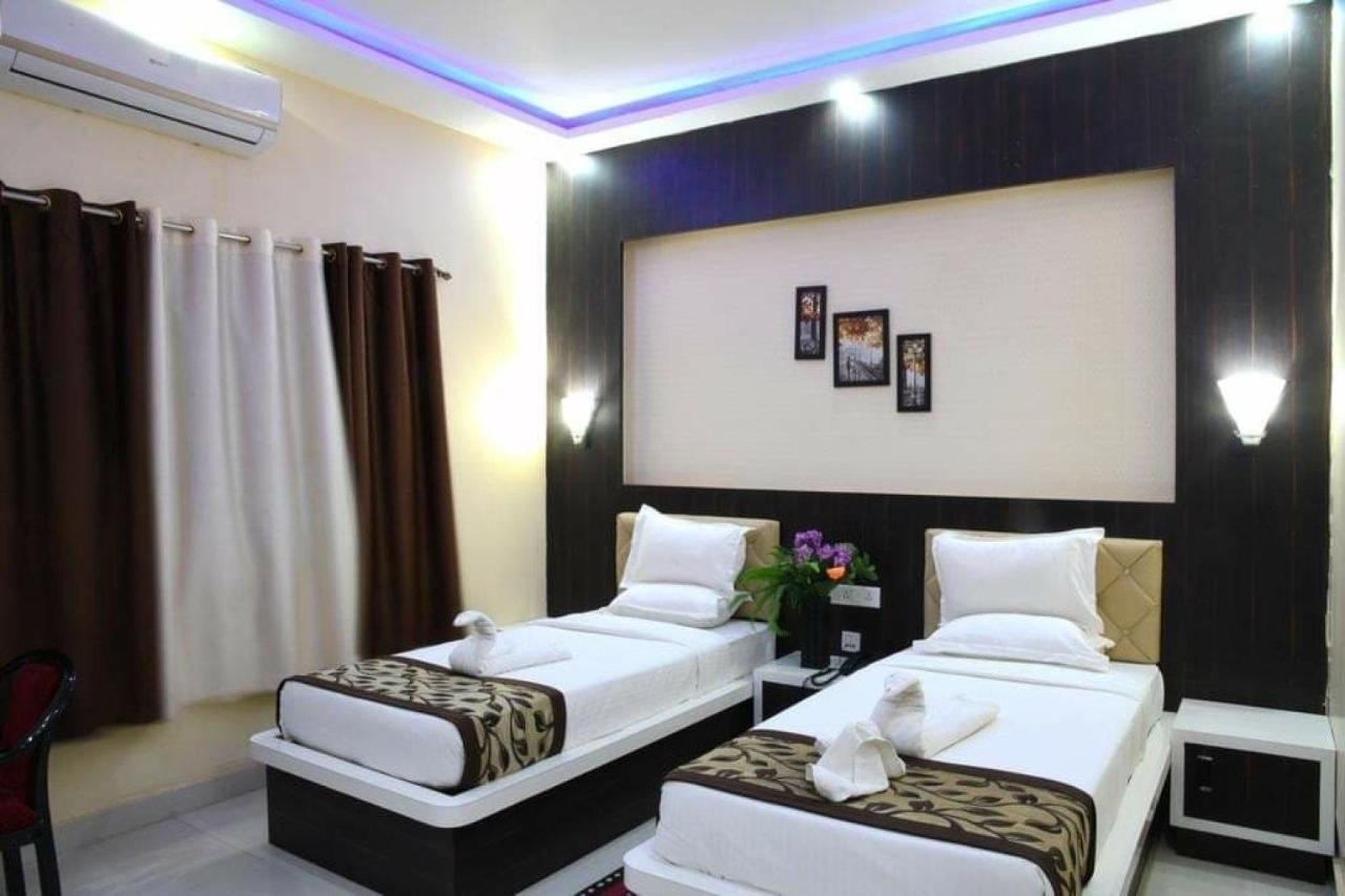 Hotel Mariya International Bodh Gaya Exteriör bild