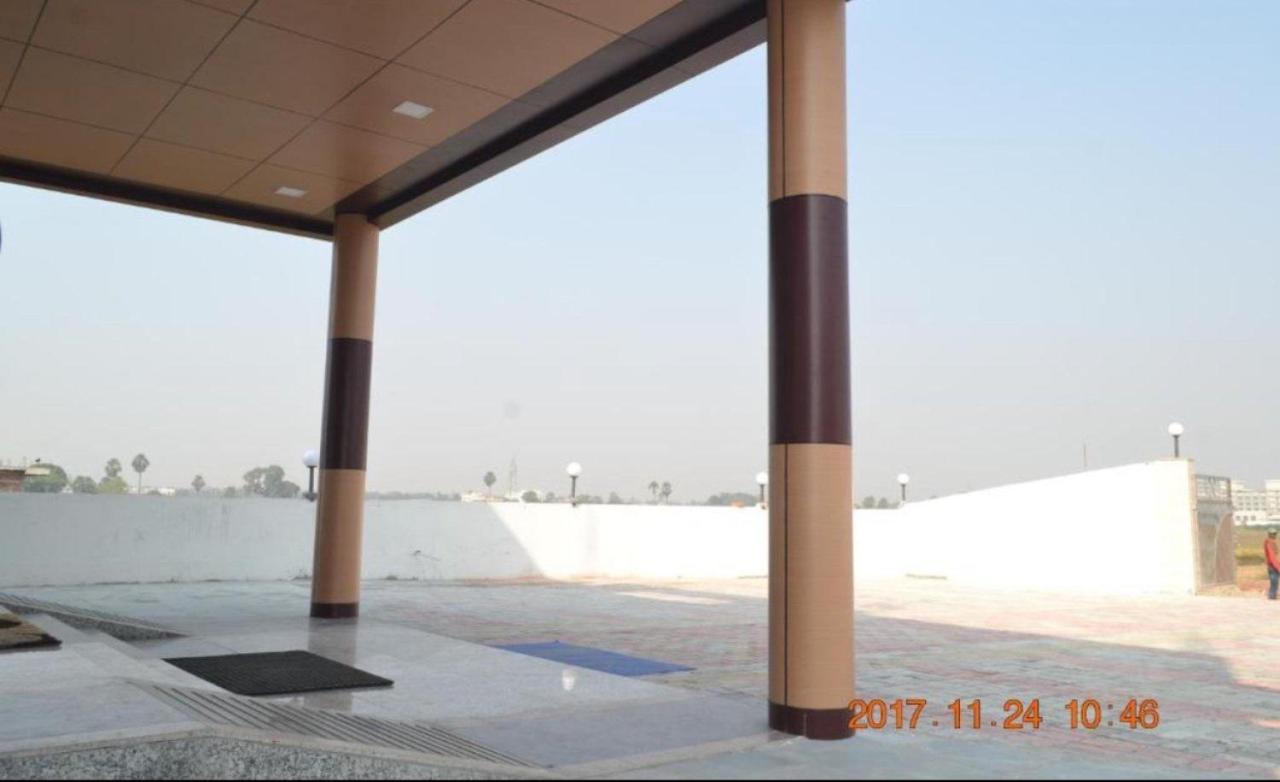 Hotel Mariya International Bodh Gaya Exteriör bild